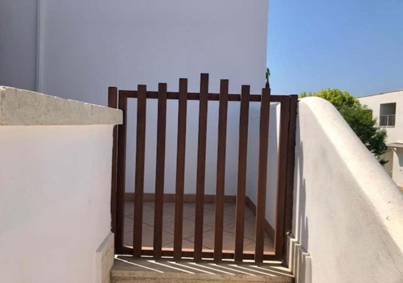 Odegos Appartamento Matilda Roca Exteriör bild